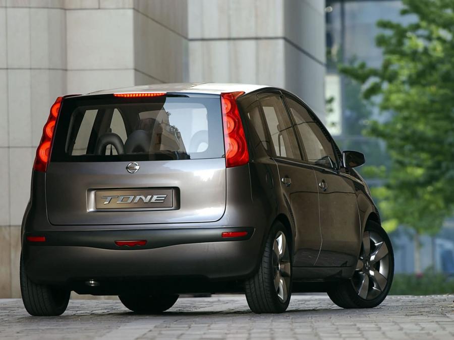  Nissan Note Tone Concept 2004 года  (фото 5 из 12)